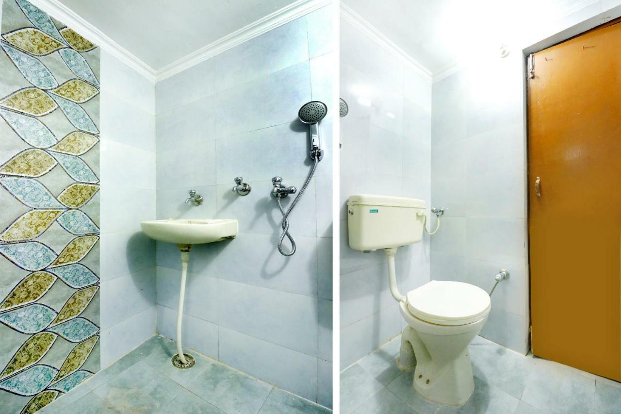 Spot On 44679 Hotel Samrat Sohana Екстер'єр фото